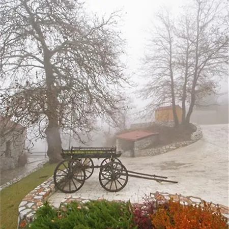 Hotel 1821 En Dolianis