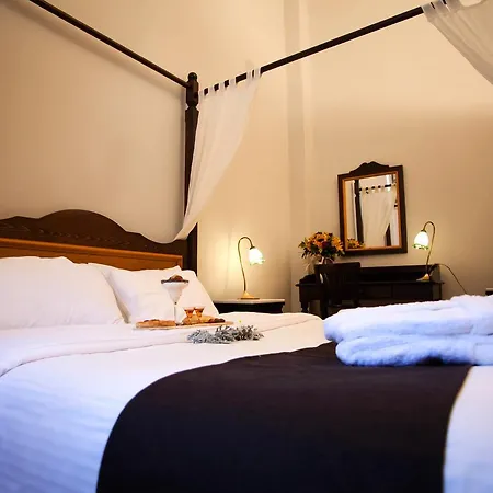 1821 En Dolianis Hotel