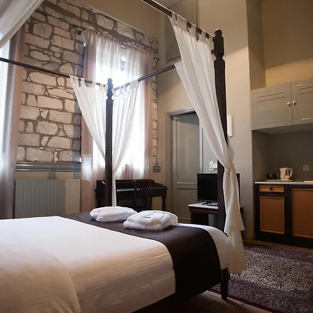 1821 En Dolianis Hotel