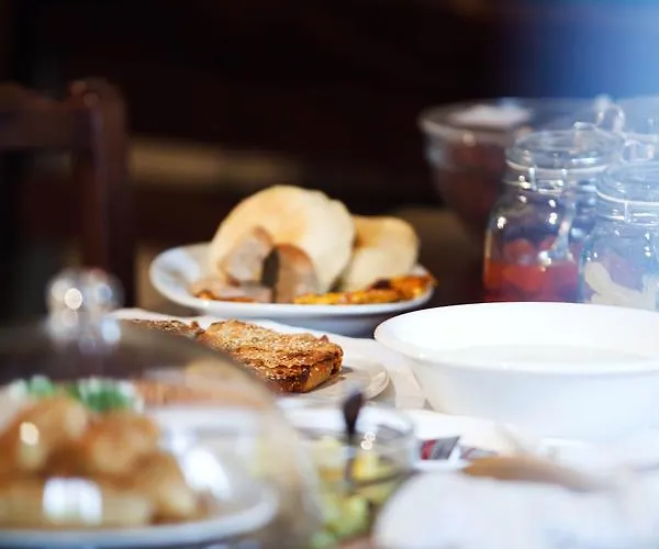 1821 En Dolianis Otel 4*